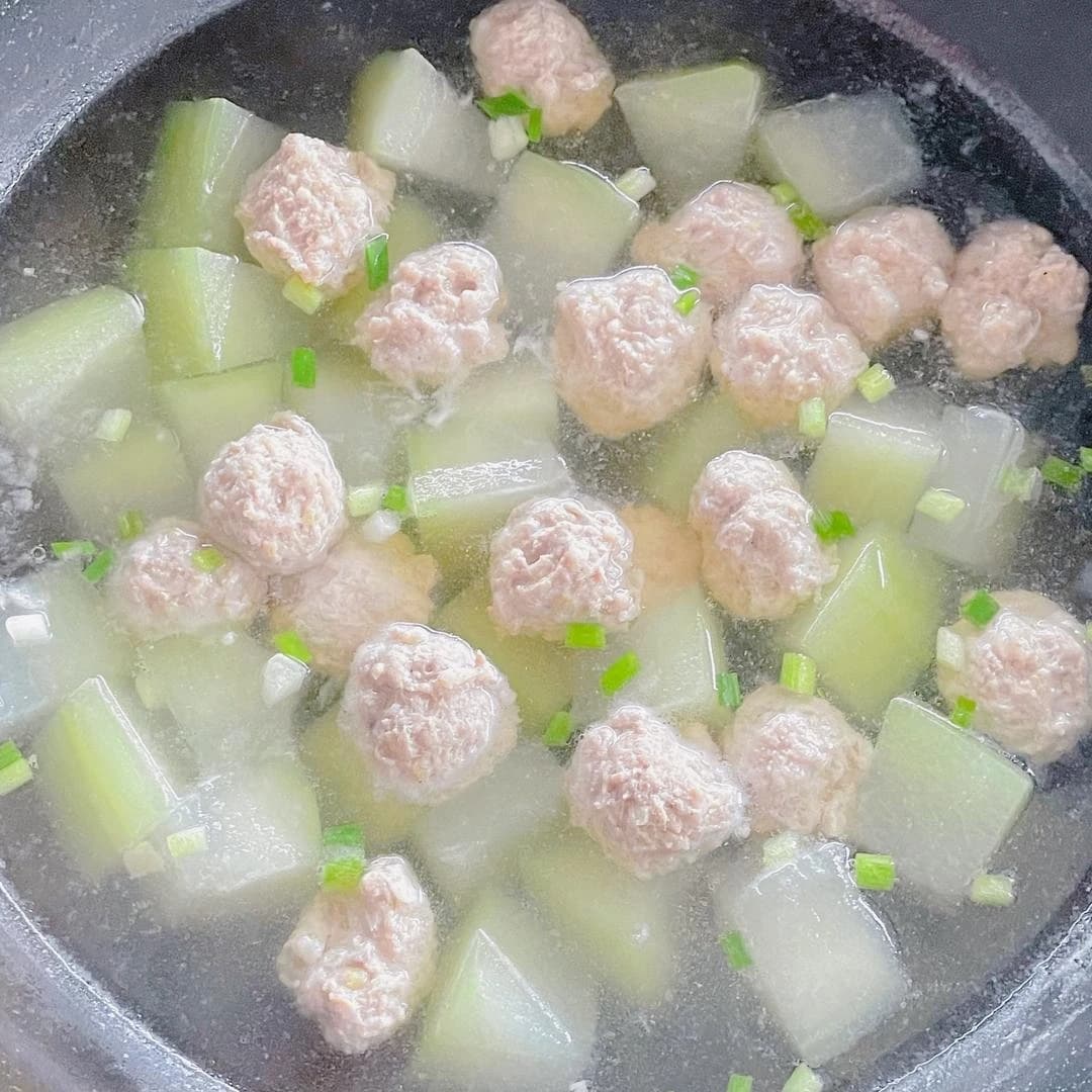 Ultra-Savory Winter Melon Meatball Soup — step 4 visual checkpoint.