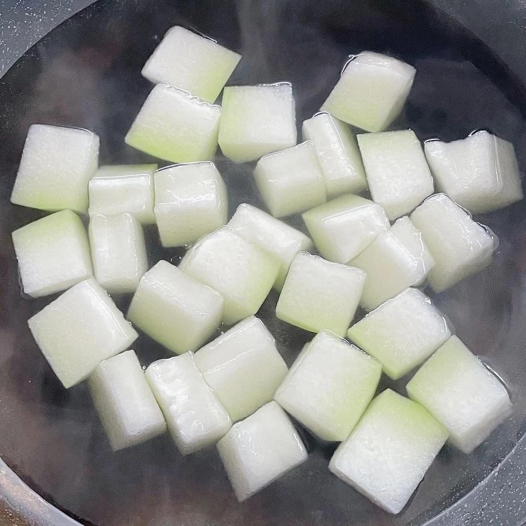 Ultra-Savory Winter Melon Meatball Soup — step 2 visual checkpoint.
