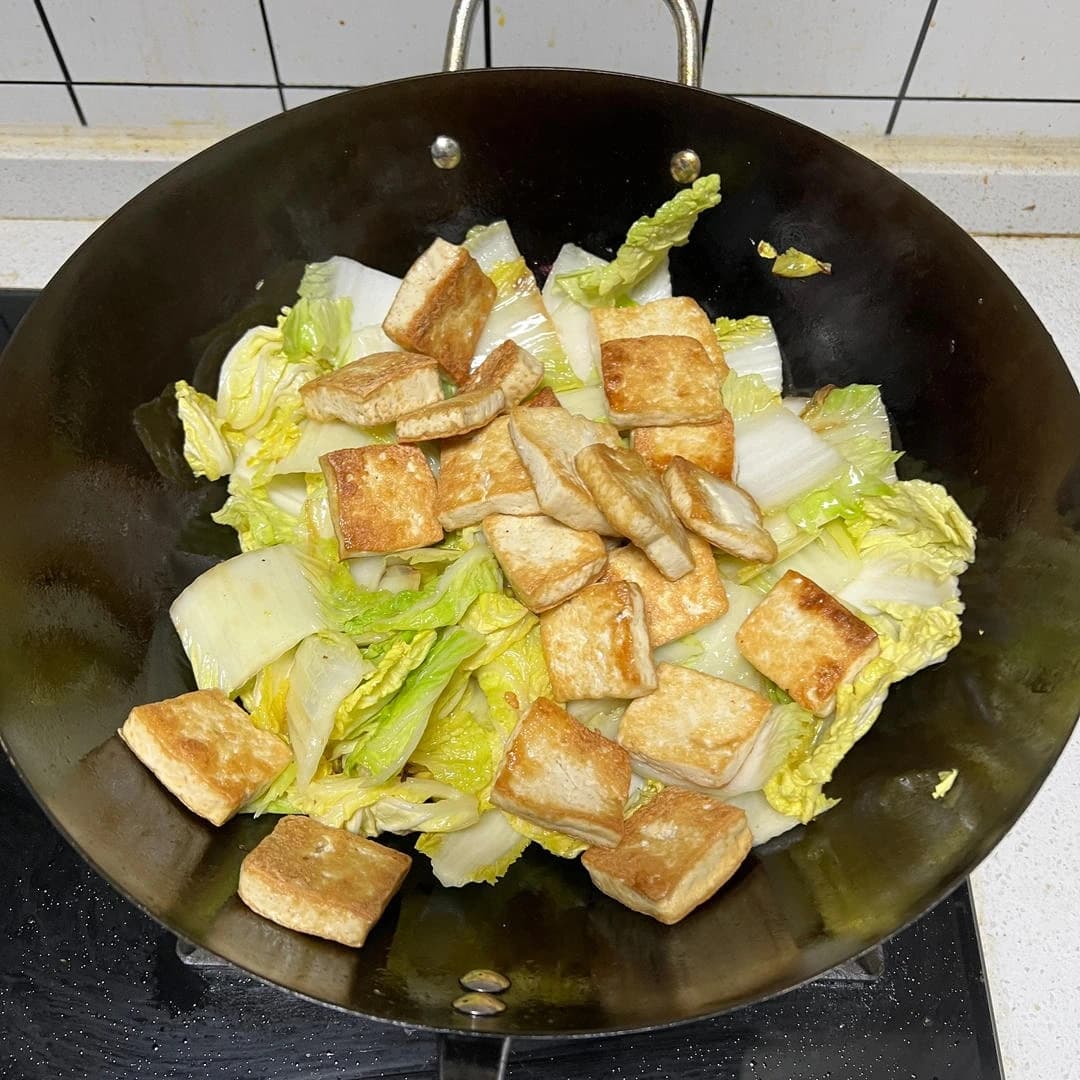 Baby Napa Cabbage Braised with Tofu — step 5 visual checkpoint.