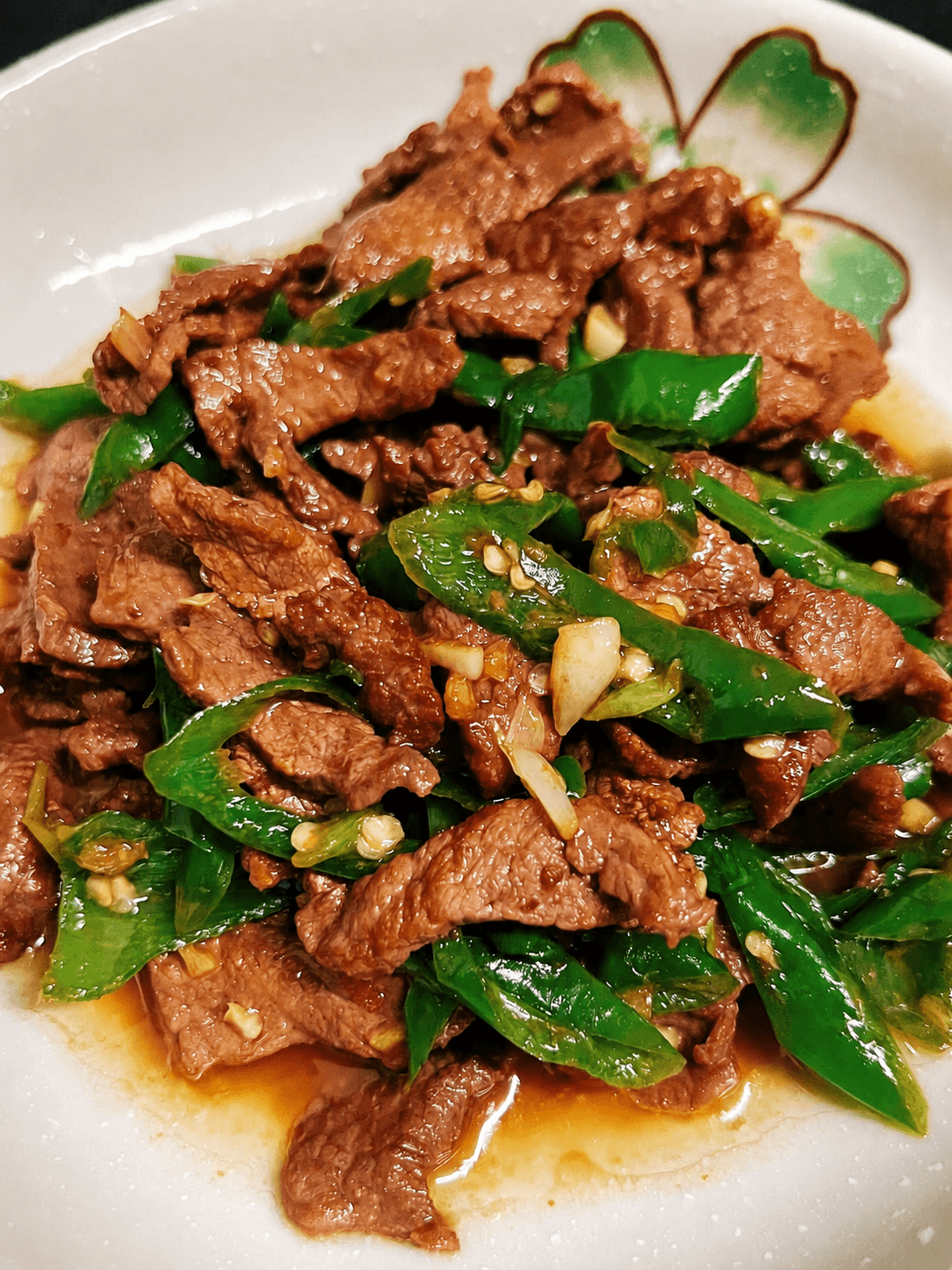 Home-Style Stir-Fried Beef with Green Peppers — finished dish, ready to serve.