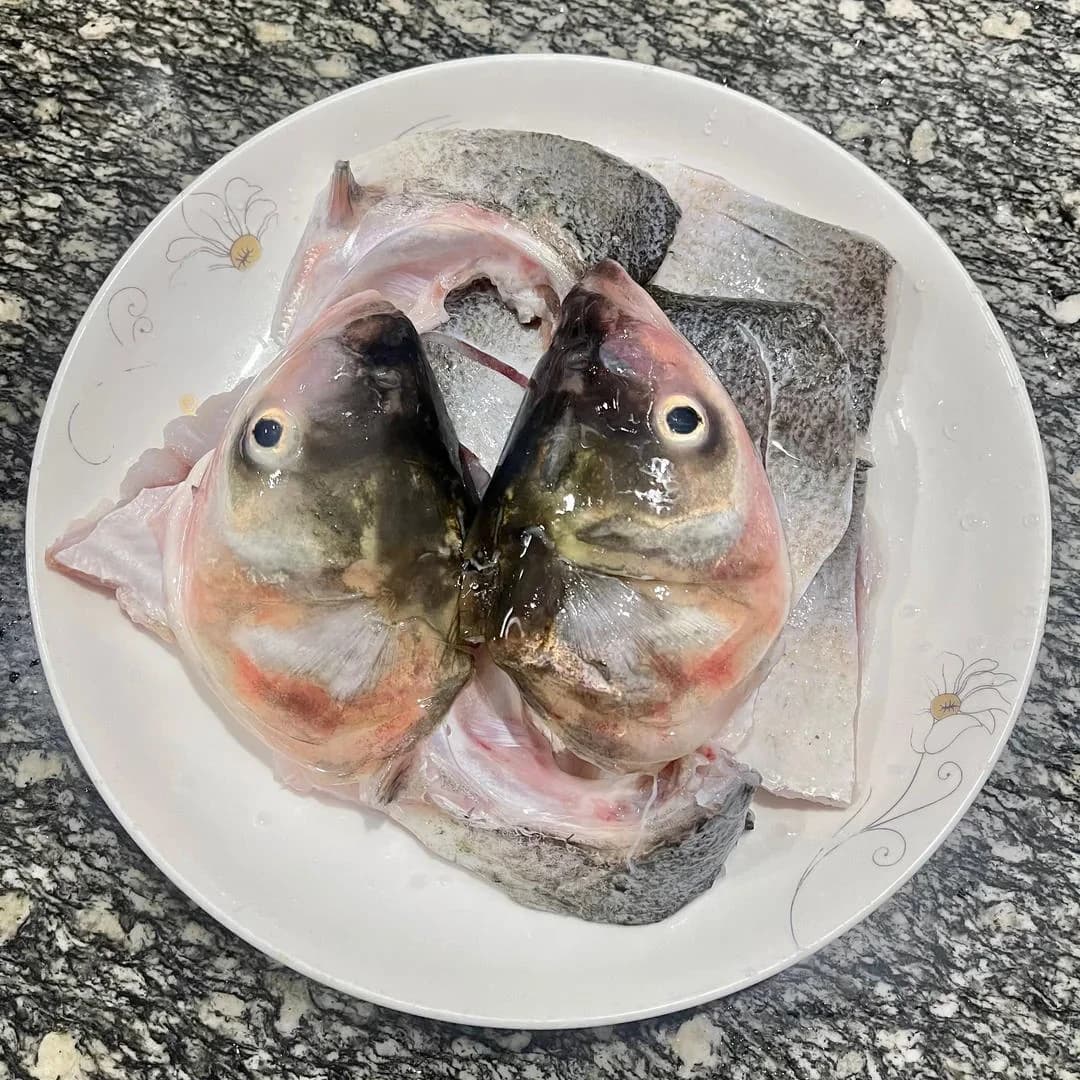 Step 1 photo for Braised Whole Fish / Braised Fish Chunks