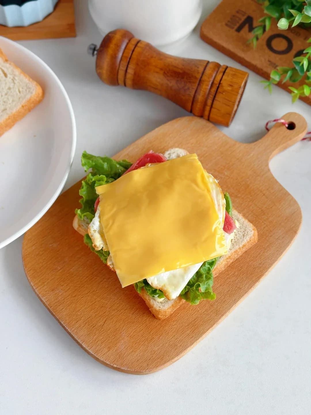 Step 6 photo for Classic Ham and Egg Sandwich — Quick 5-Minute Breakfast for Kids