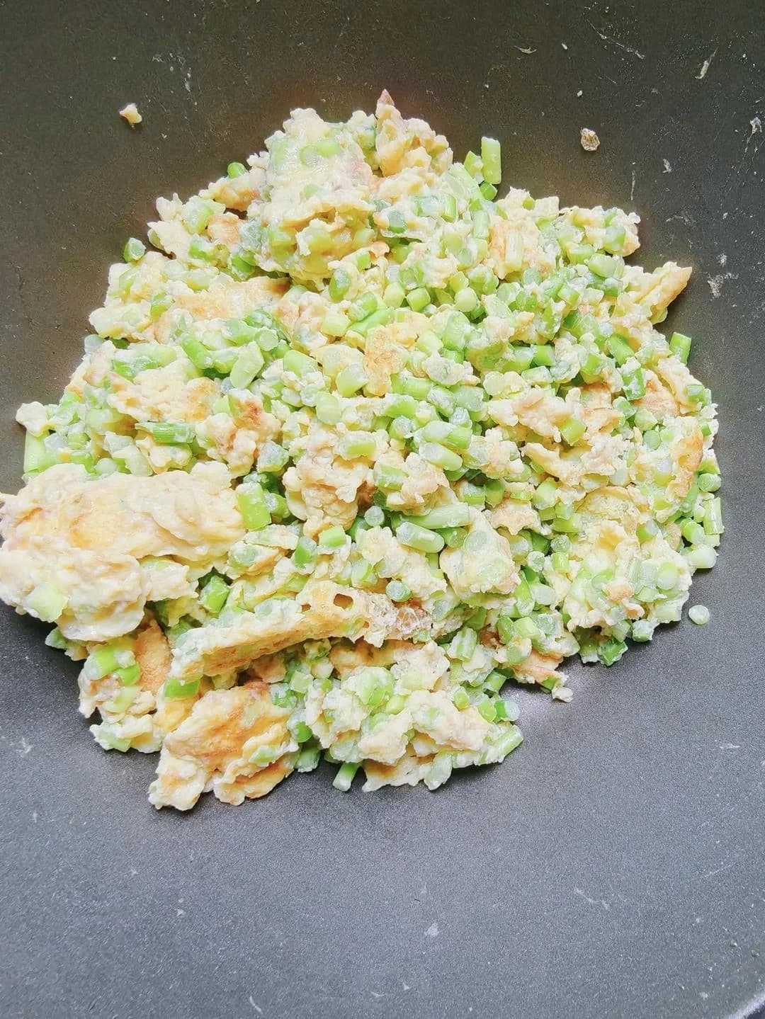 Step 5 photo for Stir-fried Eggs with Garlic Chives — Quick & Flavorful Home Cooking
