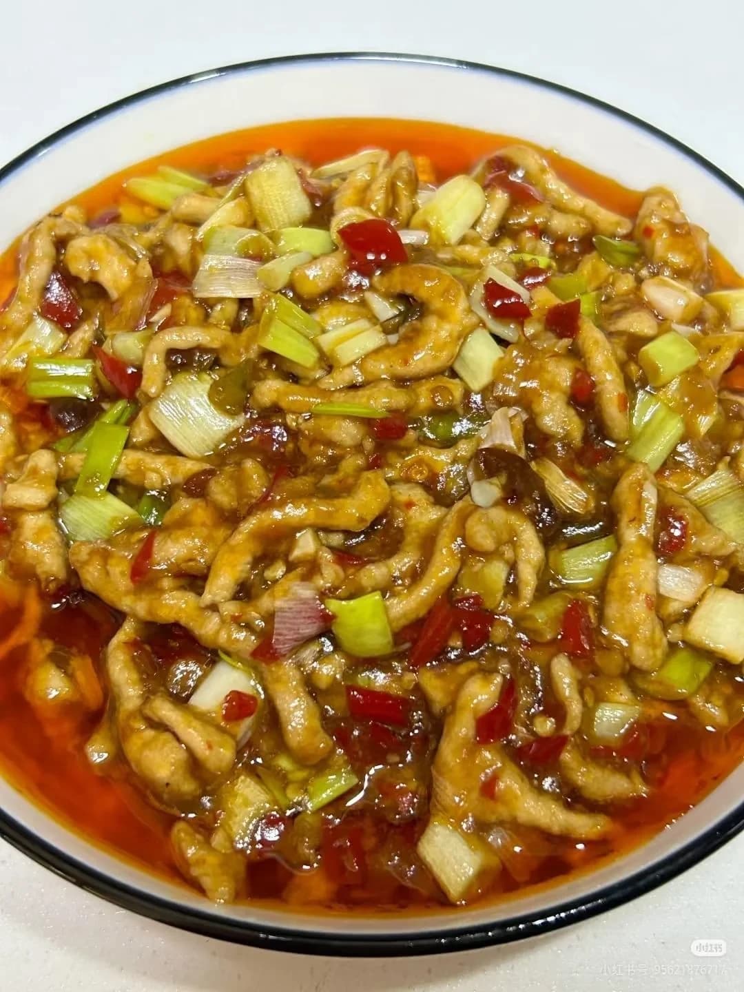 Finished Yuxiang Shredded Chicken dish photo