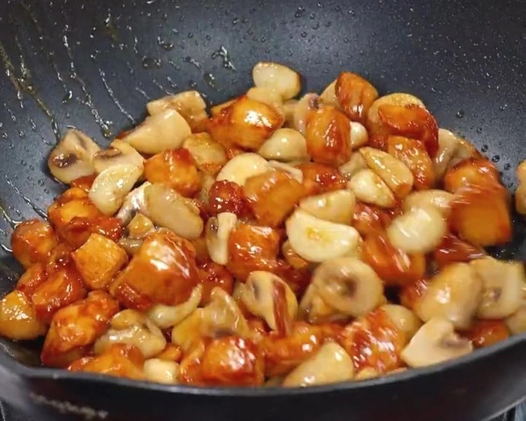 Chicken Breast with Button Mushrooms — step 9 visual checkpoint.