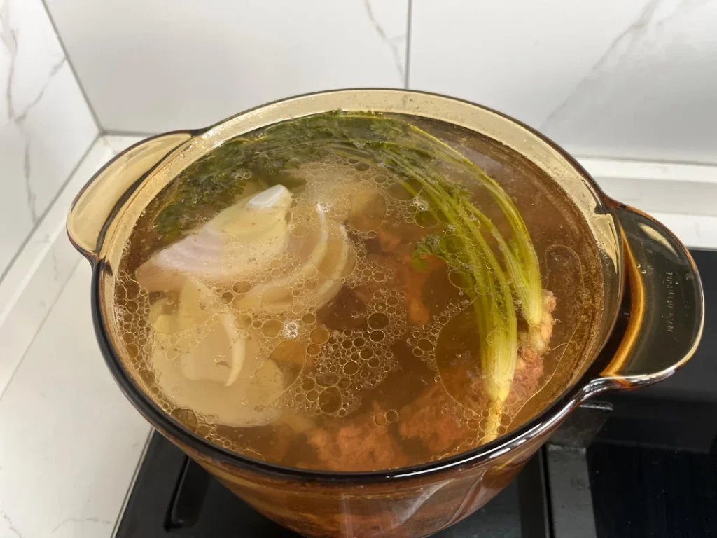 Clear-Simmered Beef Rib Strips