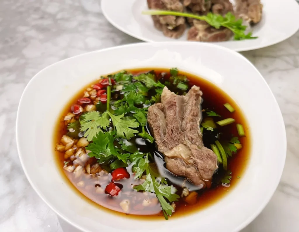 Clear-Simmered Beef Rib Strips