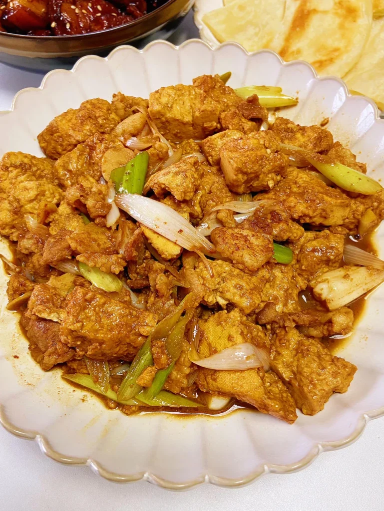 Scallion Oil Braised Tofu，The Best Way to Cook Tofu，Better than Mapo Tofu，with Secret Seasoning Tips，The Ultimate Side Dish