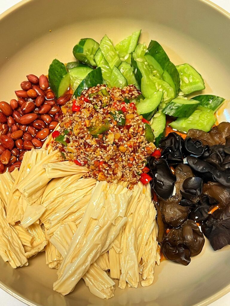 Better Than Takeout Cold Mixed Salad