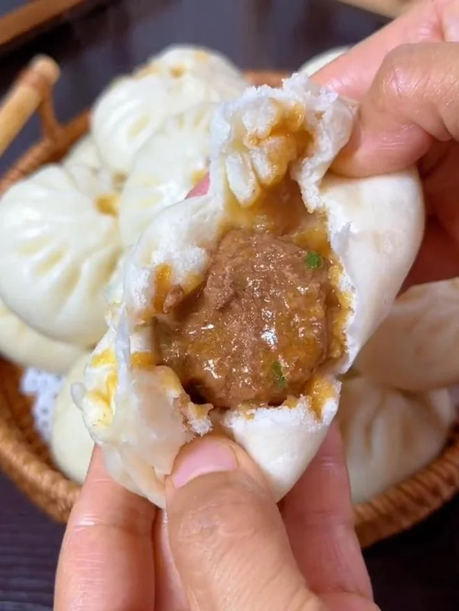 Weekend Home Baking: 3 Ways to Use the SUNATUR 606 Stand Mixer