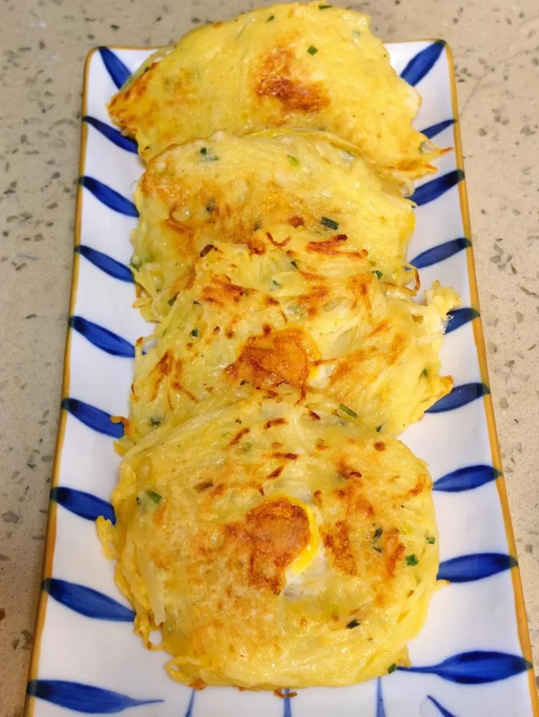 Quick Breakfast Potato and Egg Pancake