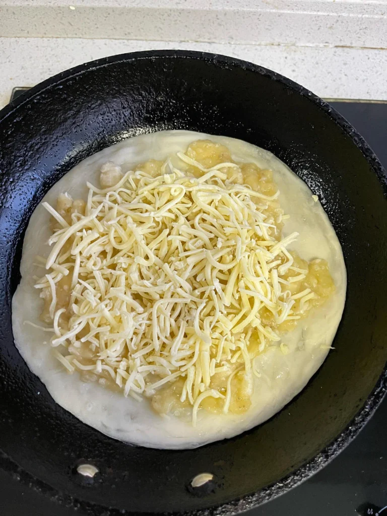 10-Minute Kids’ Breakfast — Cheese Banana Flatbread