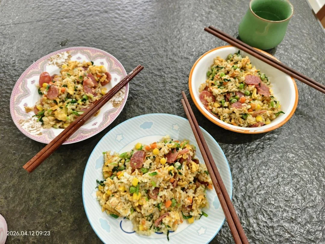 Breakfast Fried Rice, Fried Noodles & Stir-fried Rice Cakes