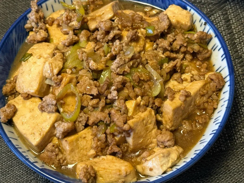 Minced Pork and Scallion Braised Tofu