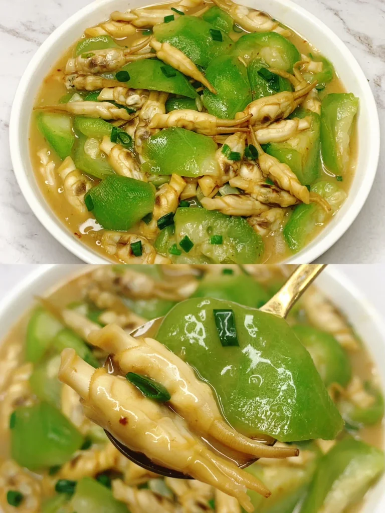 Luffa Gourd with Razor Clams