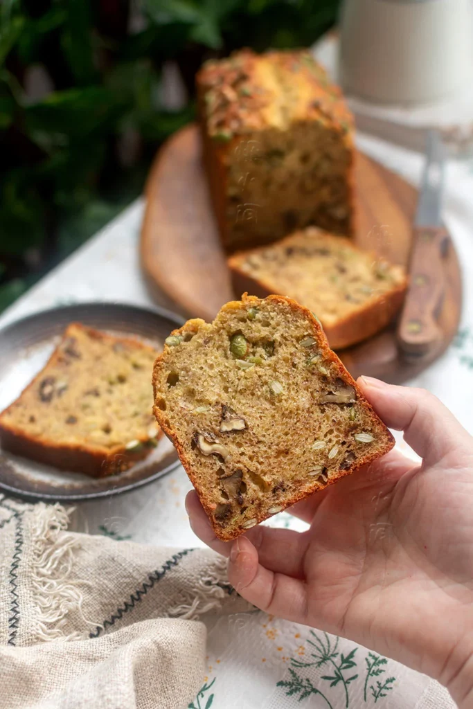 Low-Sugar, Low-Oil Banana Nut Pound Cake