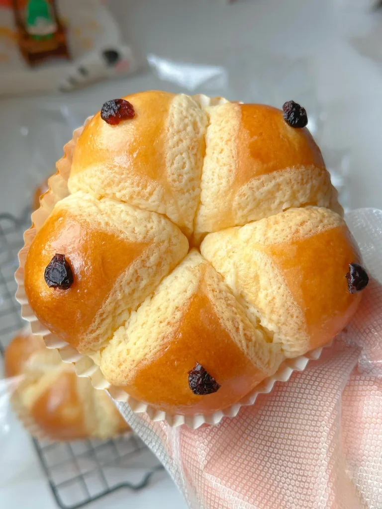Snow Velvet Flower Bread