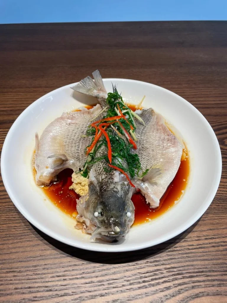 10-Minute Steamed Sea Bass (with Fish Cutting Guide)