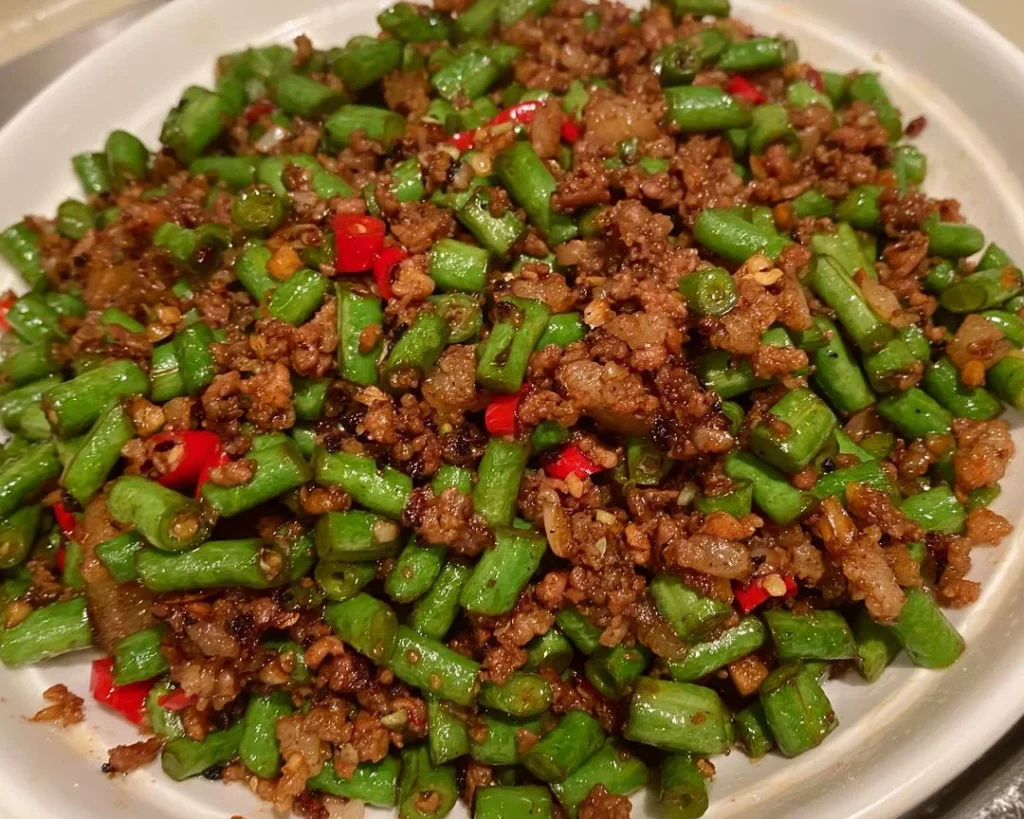 Easy Spicy Stir-Fried Pork with Green Beans