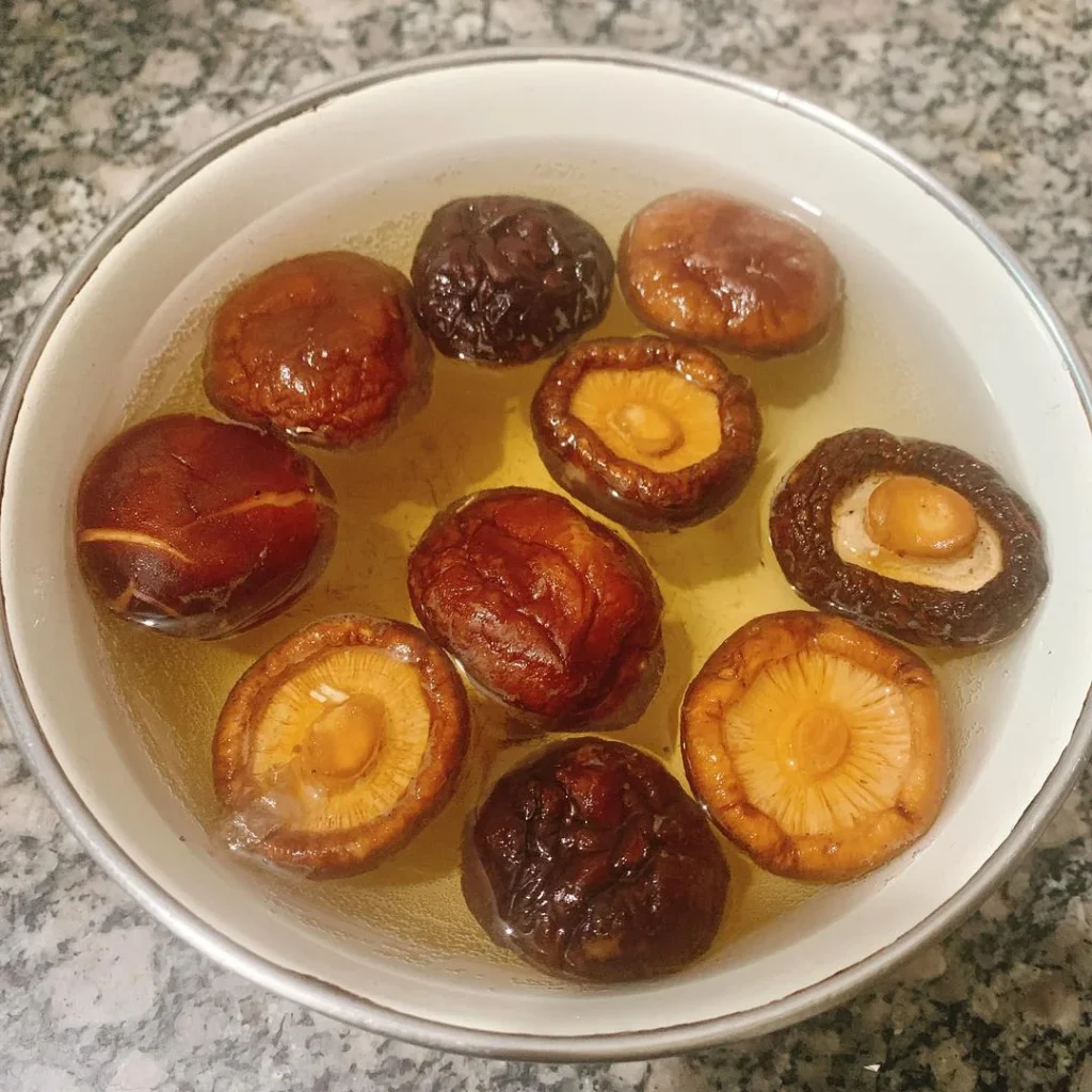 Huang Men Chicken Rice (Braised Chicken with Rice)