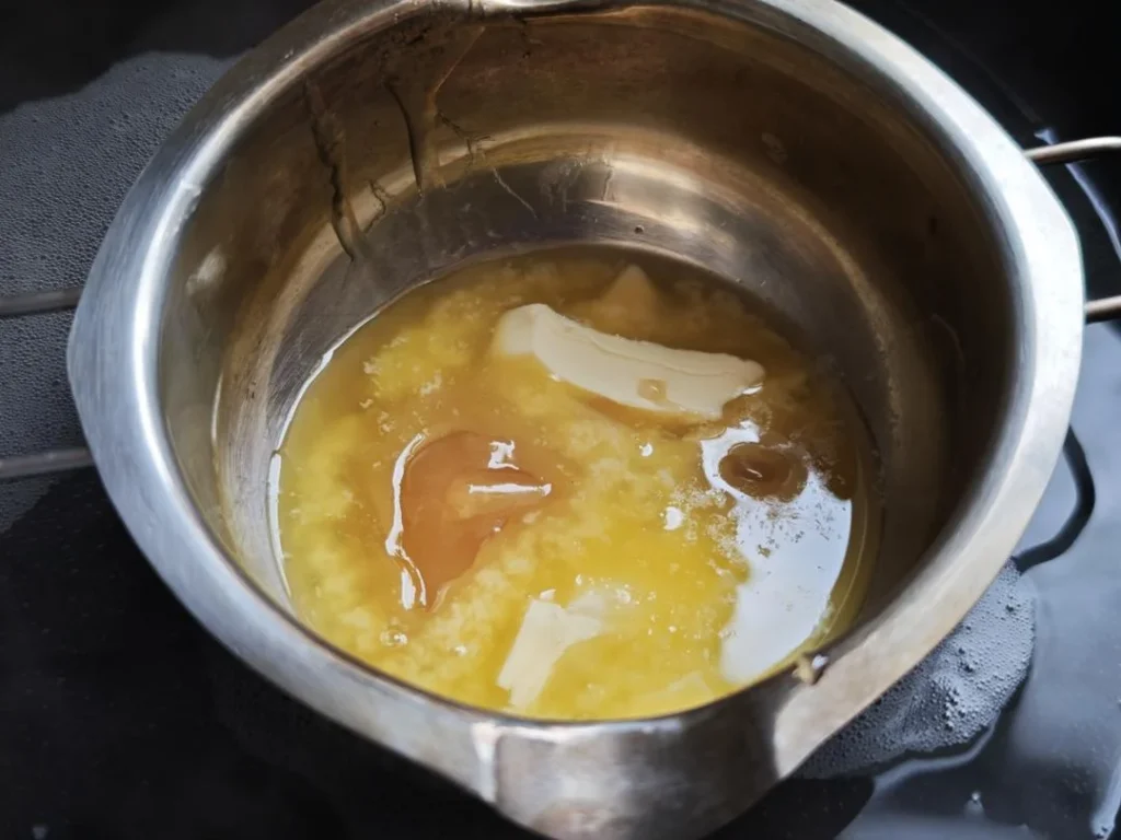 Crispy Chocolate Oat Sandwich Cookies with Cream Cheese Filling