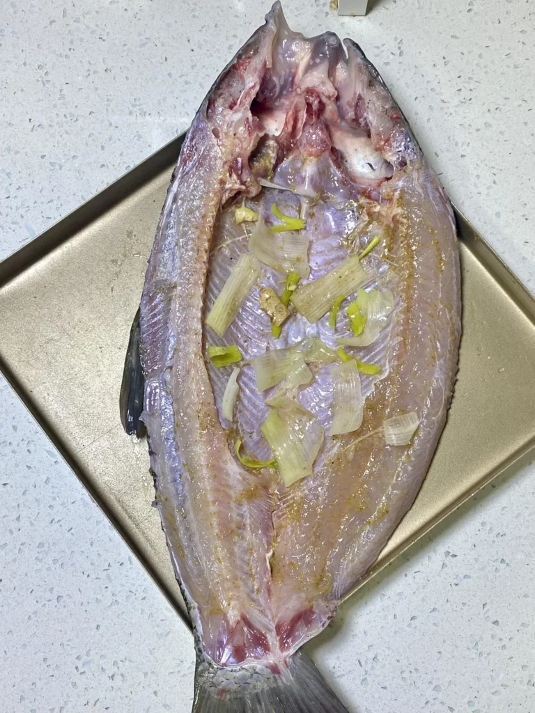 Homemade Grilled Fish with Hot Pot Seasoning