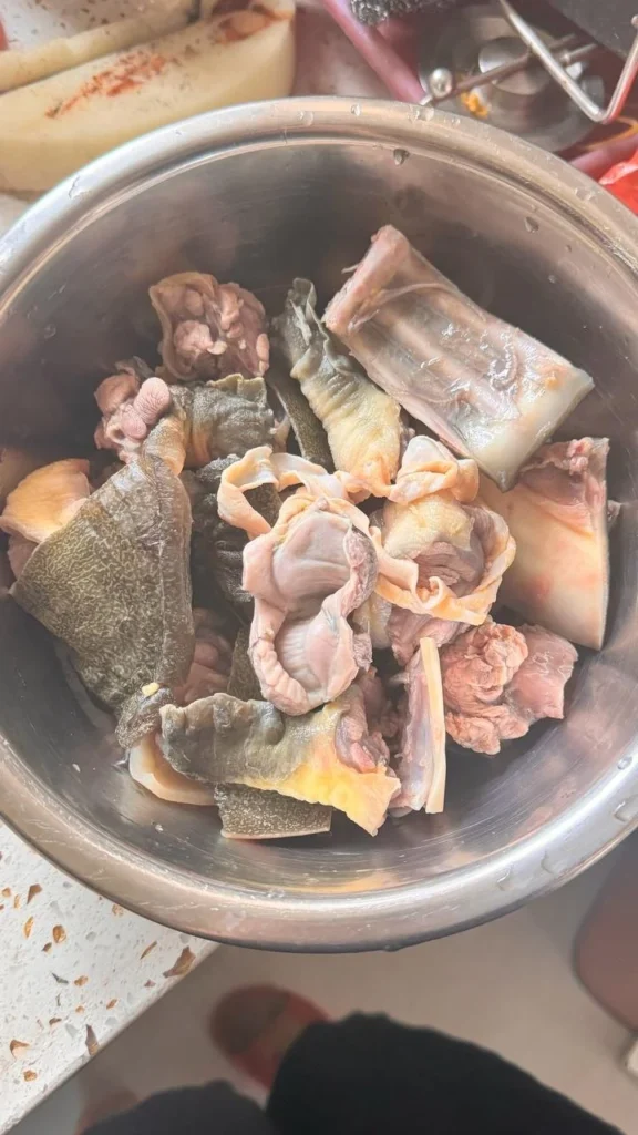 Farewell My Concubine Soup (Black Chicken & Turtle Stew)