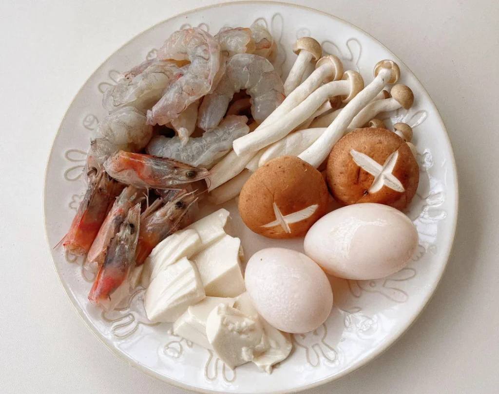 Three-Fresh Mushroom Soup