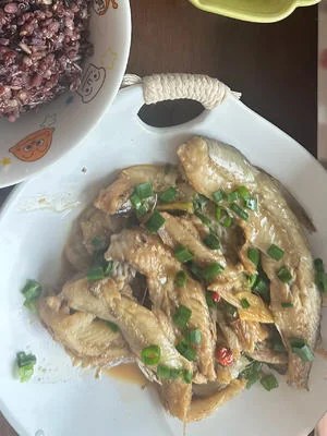 Home-Style Braised Fish with Ginger, Scallions and Tofu