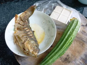 Carp, Tofu and Loofah Soup