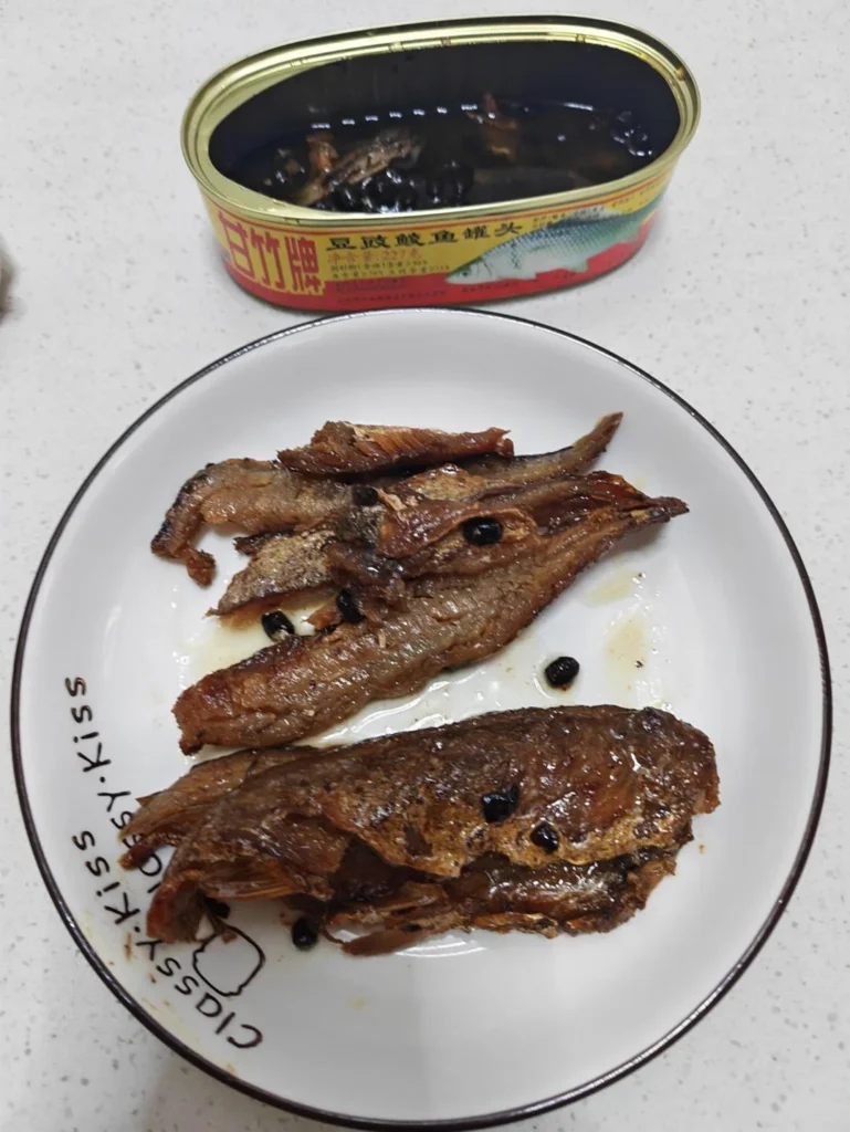 Stir-fried Romaine Lettuce with Dace and Black Bean Sauce