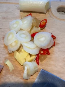 Mushroom and Chicken Stir-Fry (Quick & Easy)