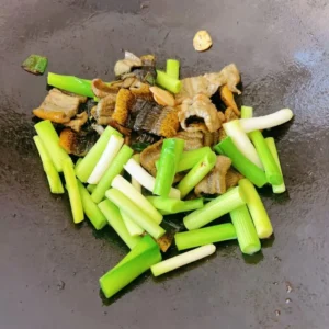 Dry Pot Flash-Fried Eel Segments