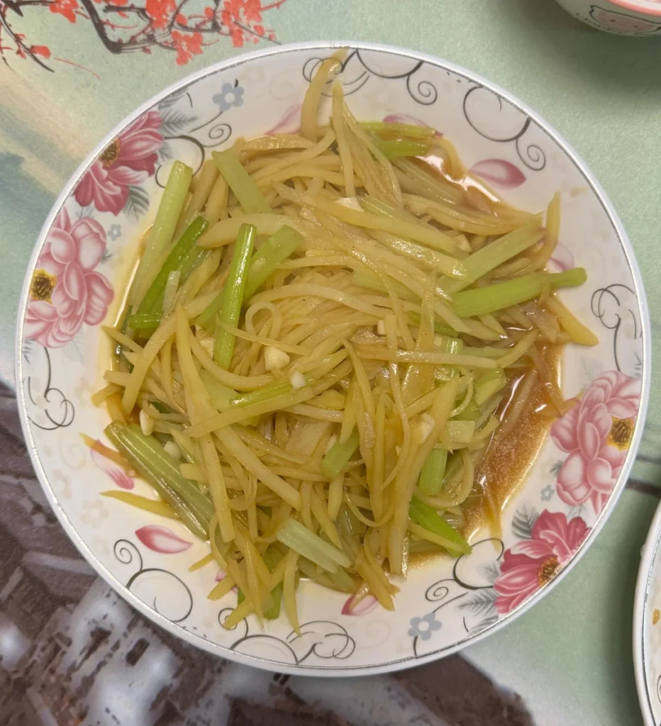 100 Home-Style Dishes Collection