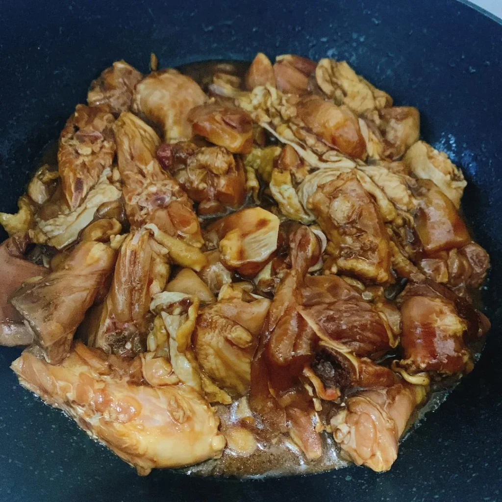 Huang Men Chicken Rice (Braised Chicken with Rice)