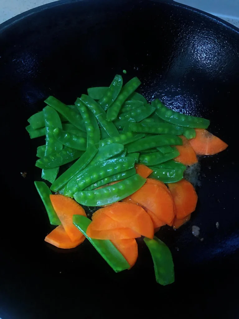 Tender Stir-fried Beef Slices — Quick & Easy