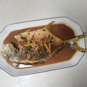 Braised Golden Pomfret