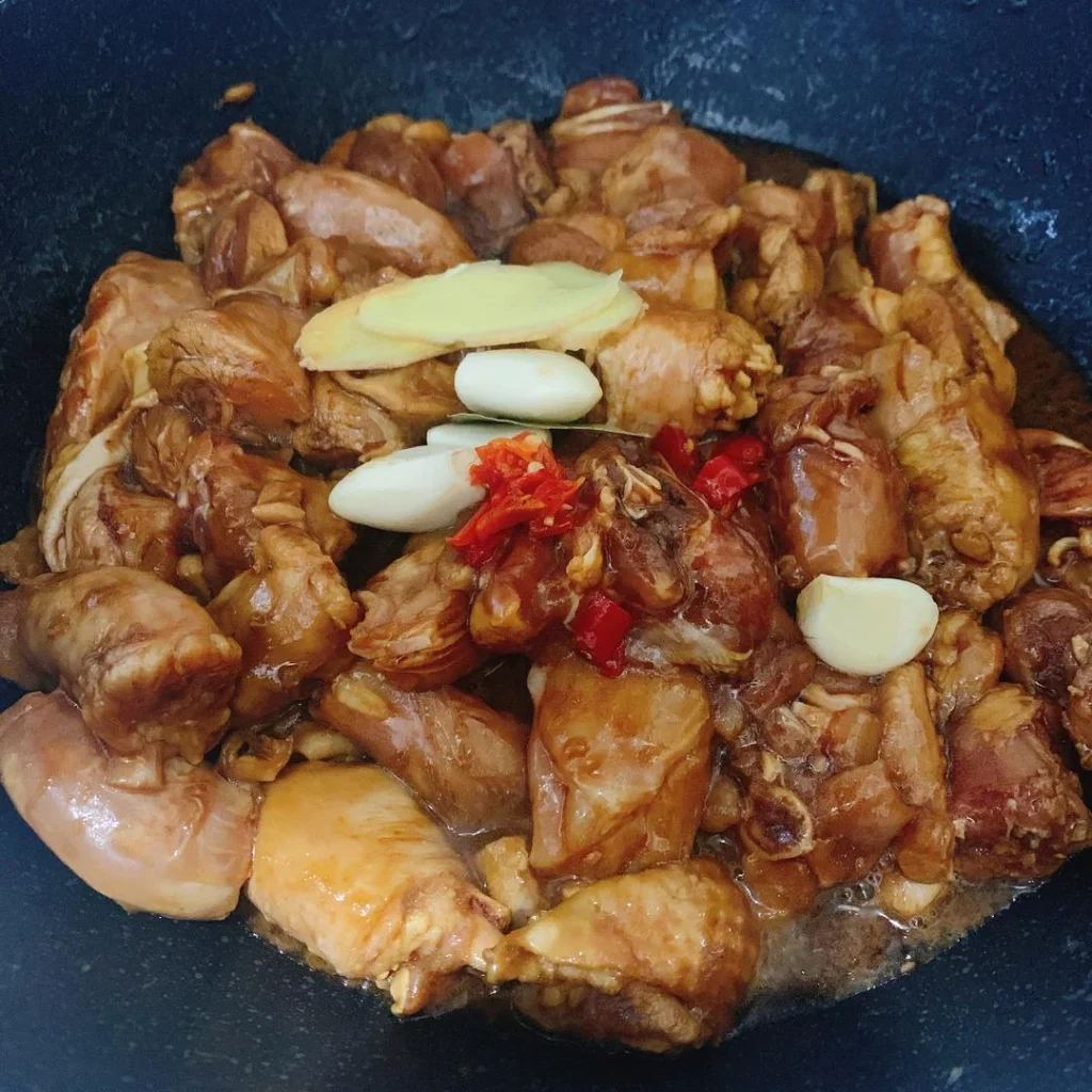 Huang Men Chicken Rice (Braised Chicken with Rice)