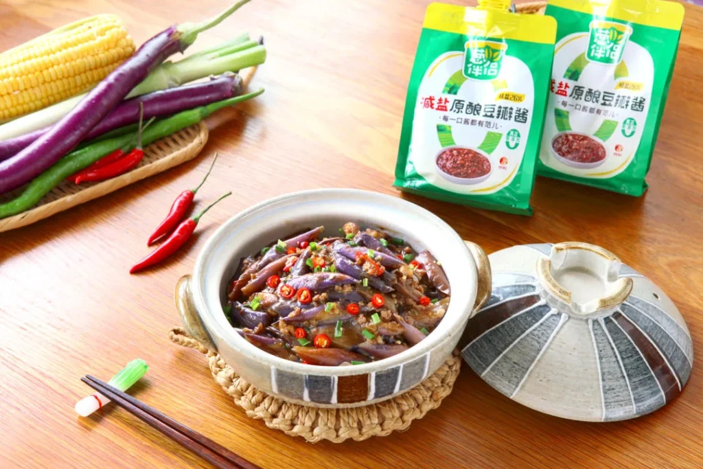 Sauce-Flavored Eggplant with Minced Pork