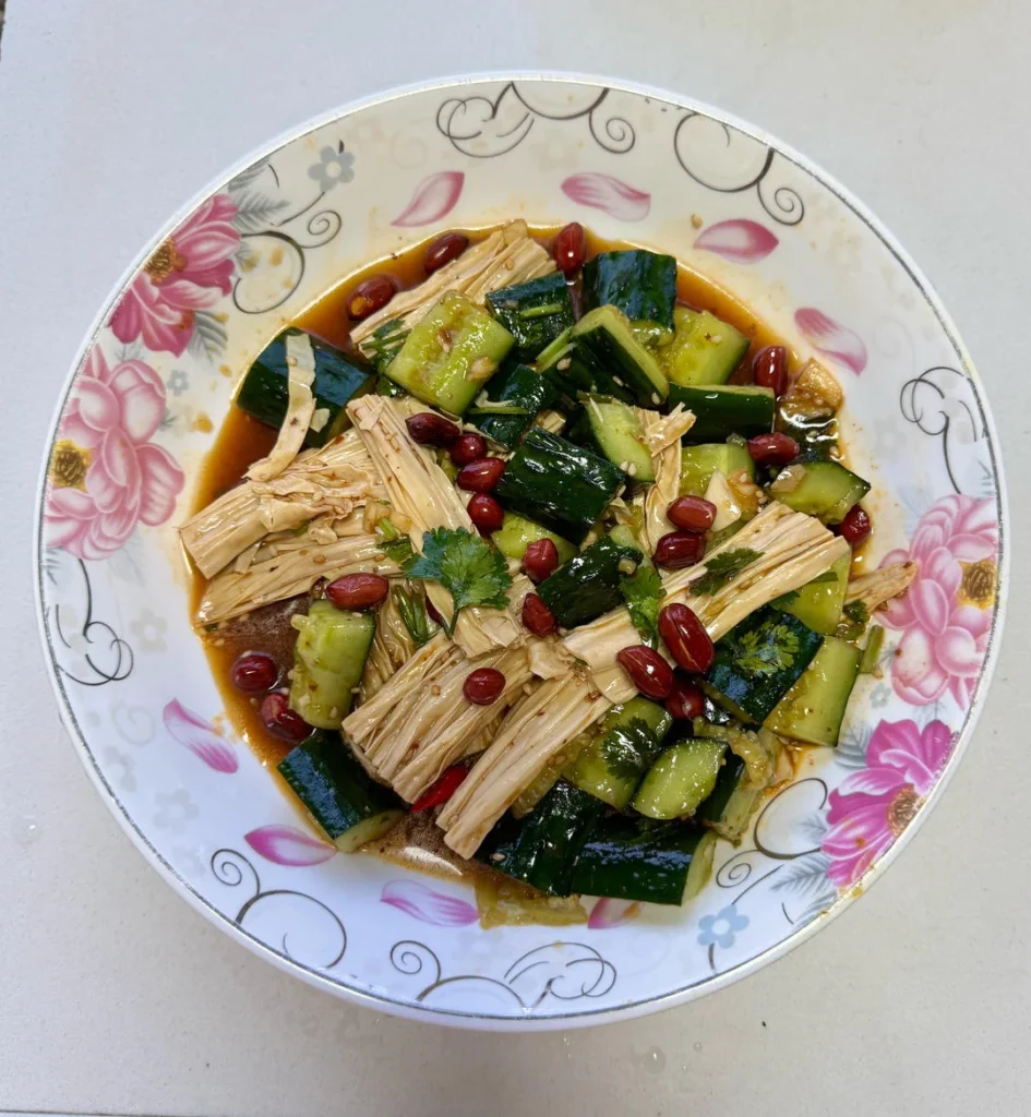 100 Home-Style Dishes Collection