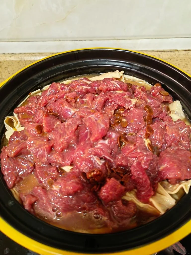 Braised Beef with Dried Tofu Sticks