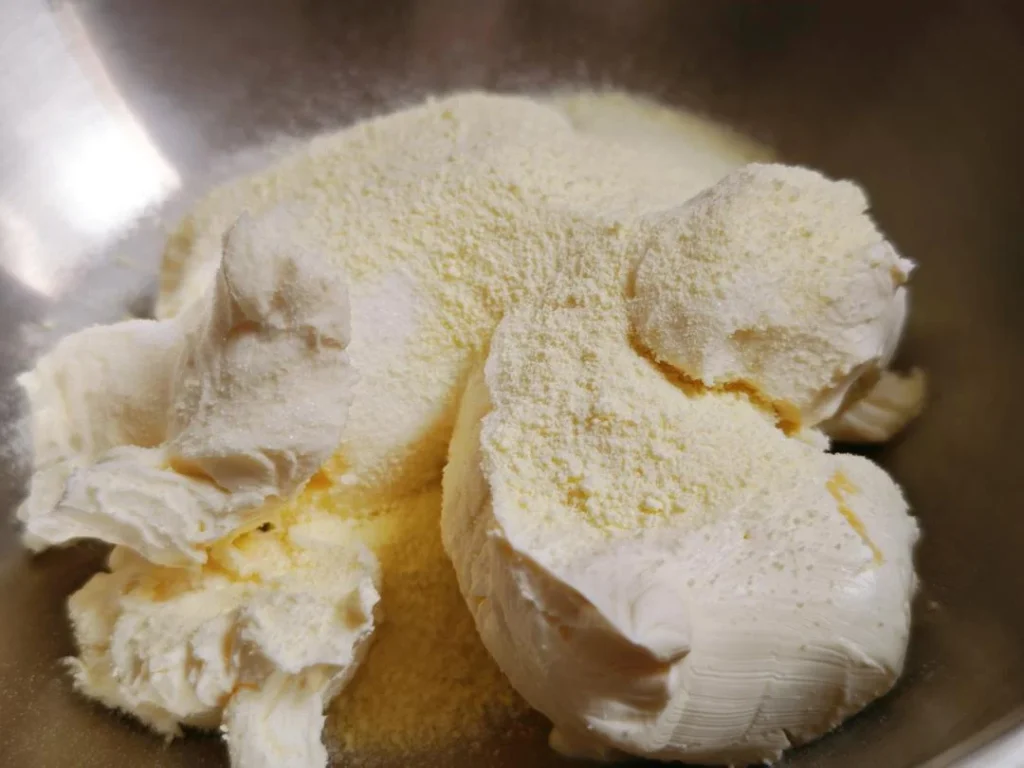 Crispy Chocolate Oat Sandwich Cookies with Cream Cheese Filling