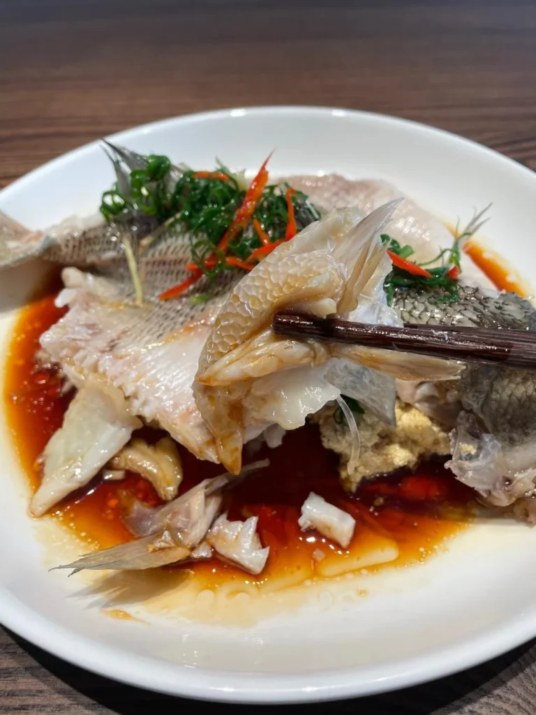 10-Minute Steamed Sea Bass (with Fish Cutting Guide)