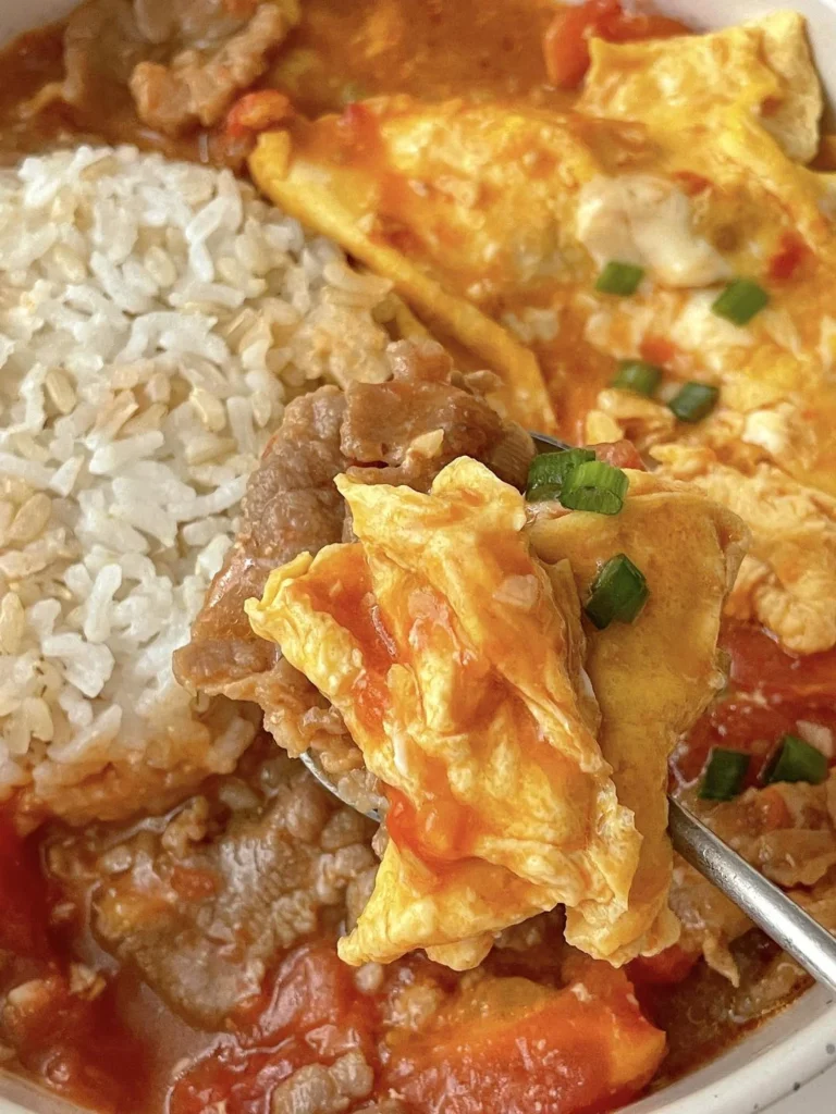 Tangy Tomato Beef with Silky Scrambled Eggs over Rice