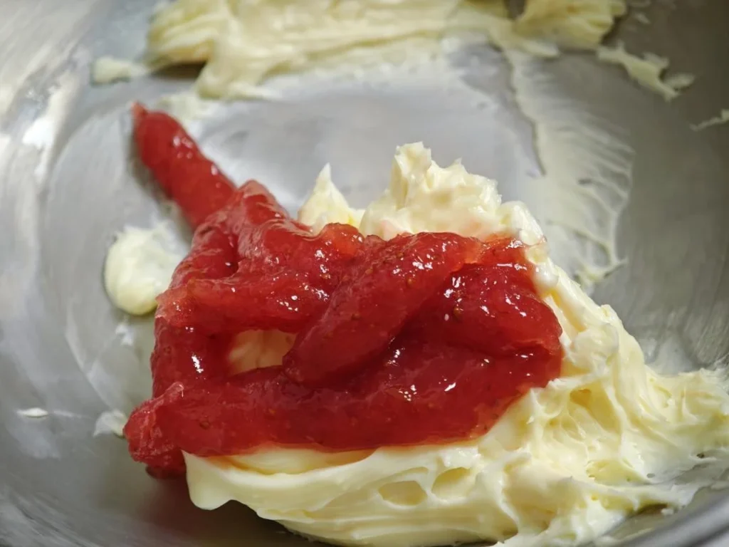 Crispy Chocolate Oat Sandwich Cookies with Cream Cheese Filling