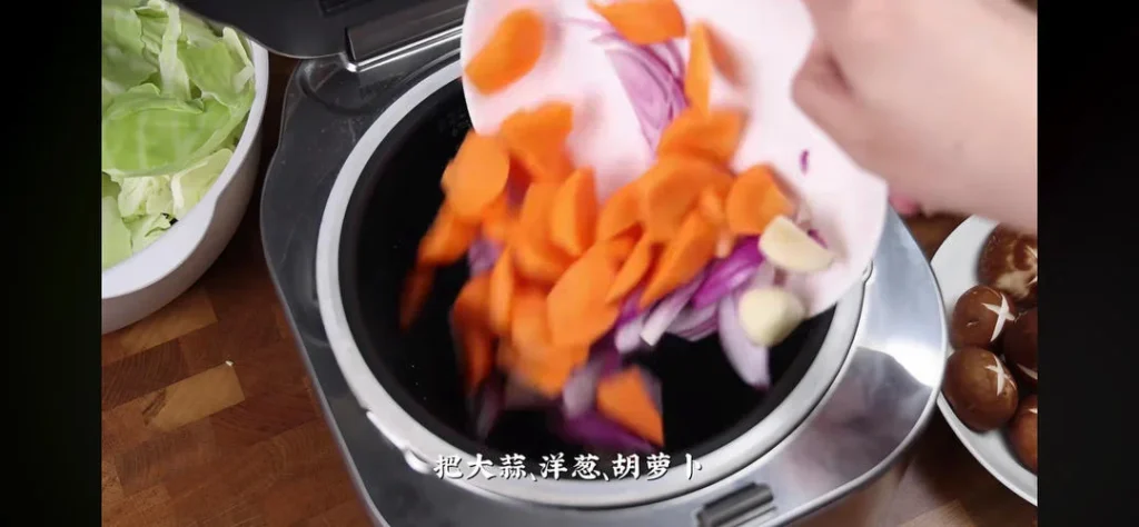 Waterless Vegetable Chicken Pot