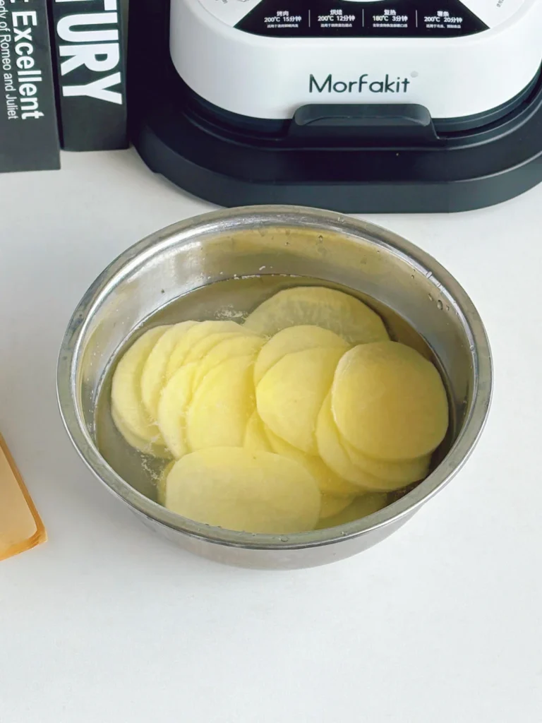 Air Fryer Spicy Potato Slices