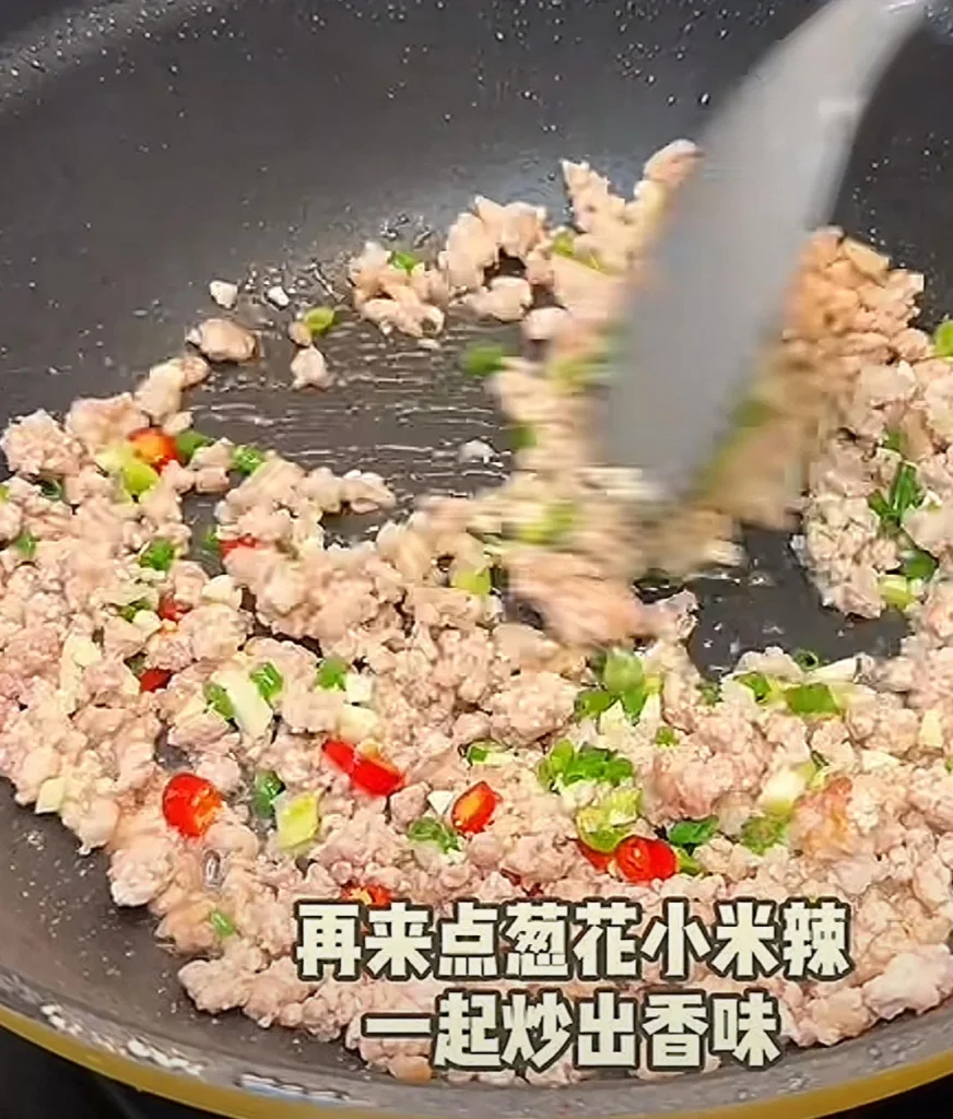 Minced Pork with Potatoes