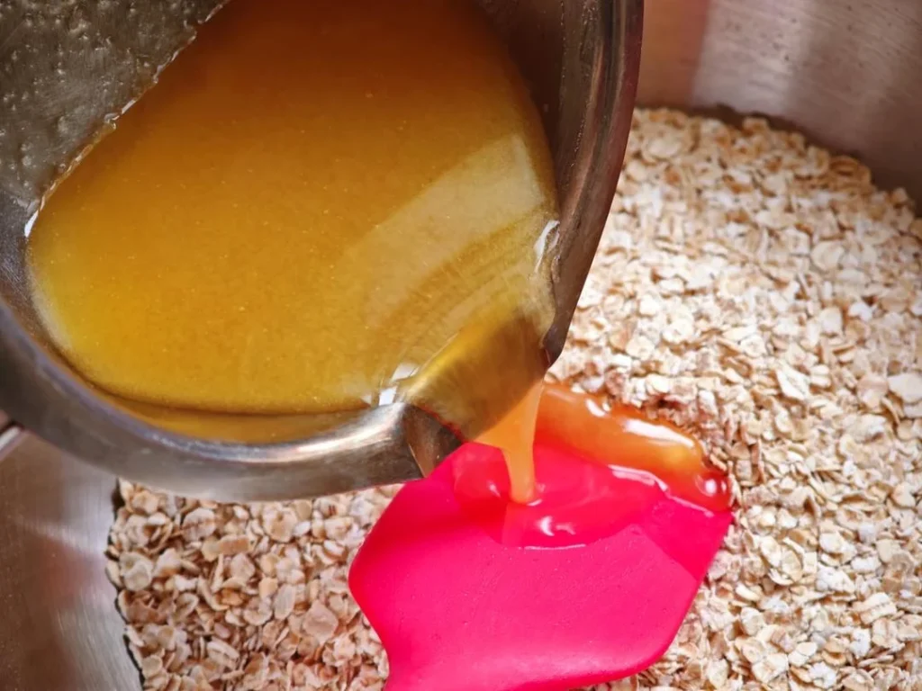 Crispy Chocolate Oat Sandwich Cookies with Cream Cheese Filling