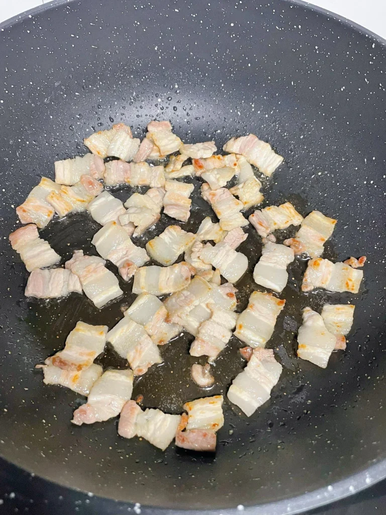 Scallion Stir-fried Pork Belly